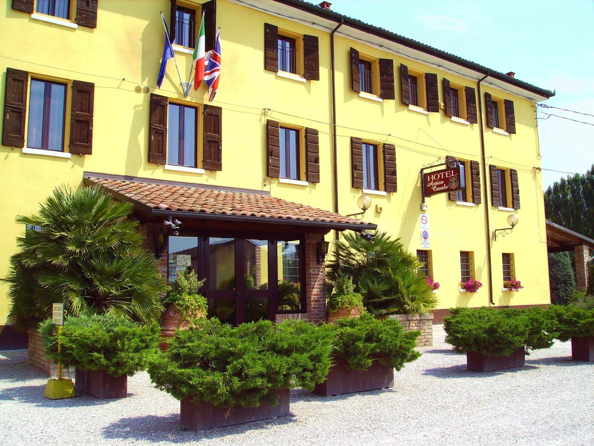 Hotel Antico Casale Vigarano Mainarda Exterior foto