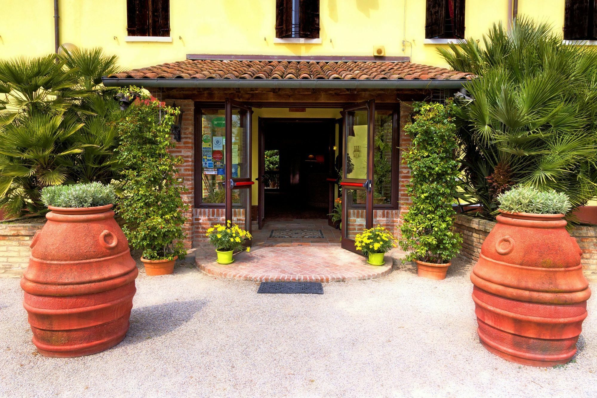 Hotel Antico Casale Vigarano Mainarda Exterior foto